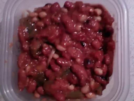 CaffiNation Cooks! Quick Veggie Chili