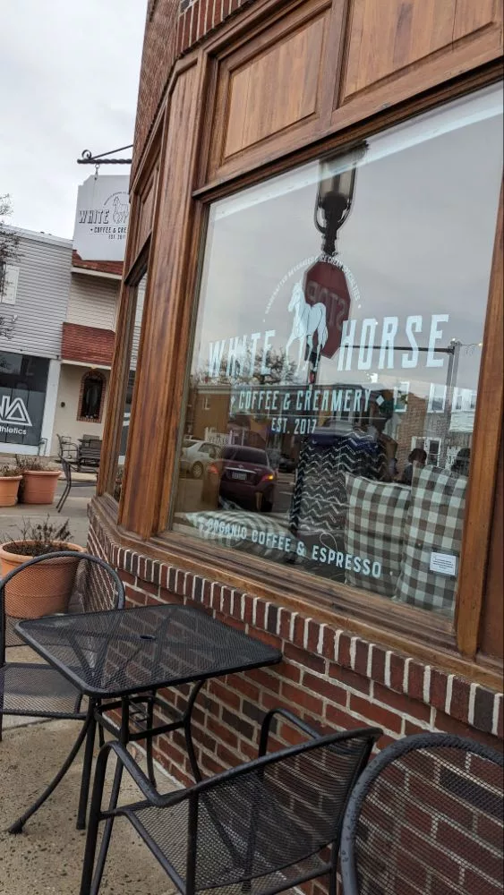 Coffee travels: Jenkintown Pa: White Horse Coffee & Creamery