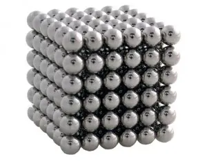 Buckyballs goes Cube. Buckyballs goes Cube.
